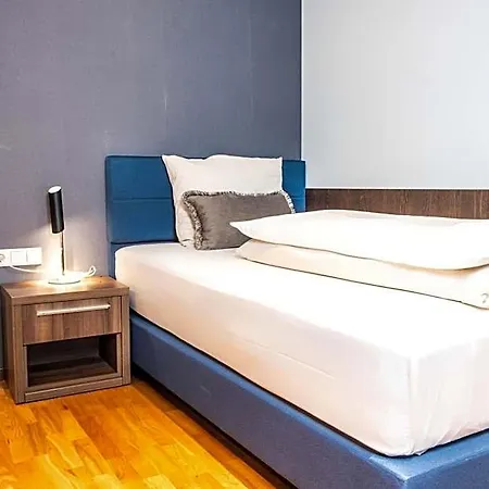 Hotel & Restaurant Knote 3*